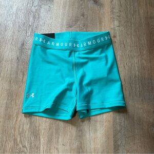 New under armour women’s compression shorts